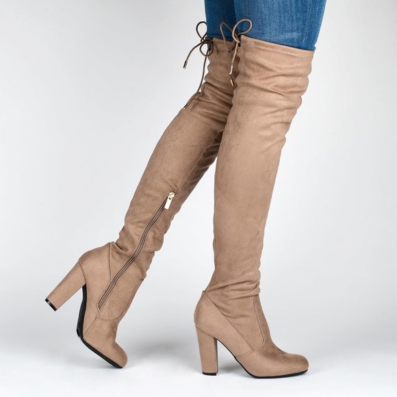 Journee Collection Maya Boots with Lace Up Detail and Inside Zip Closure, Black - Picture 5 of 9